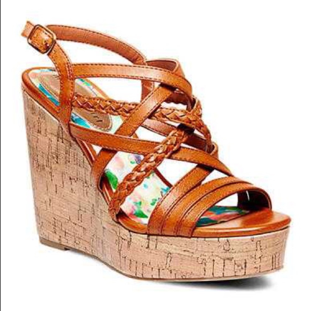 Madden girl wedges